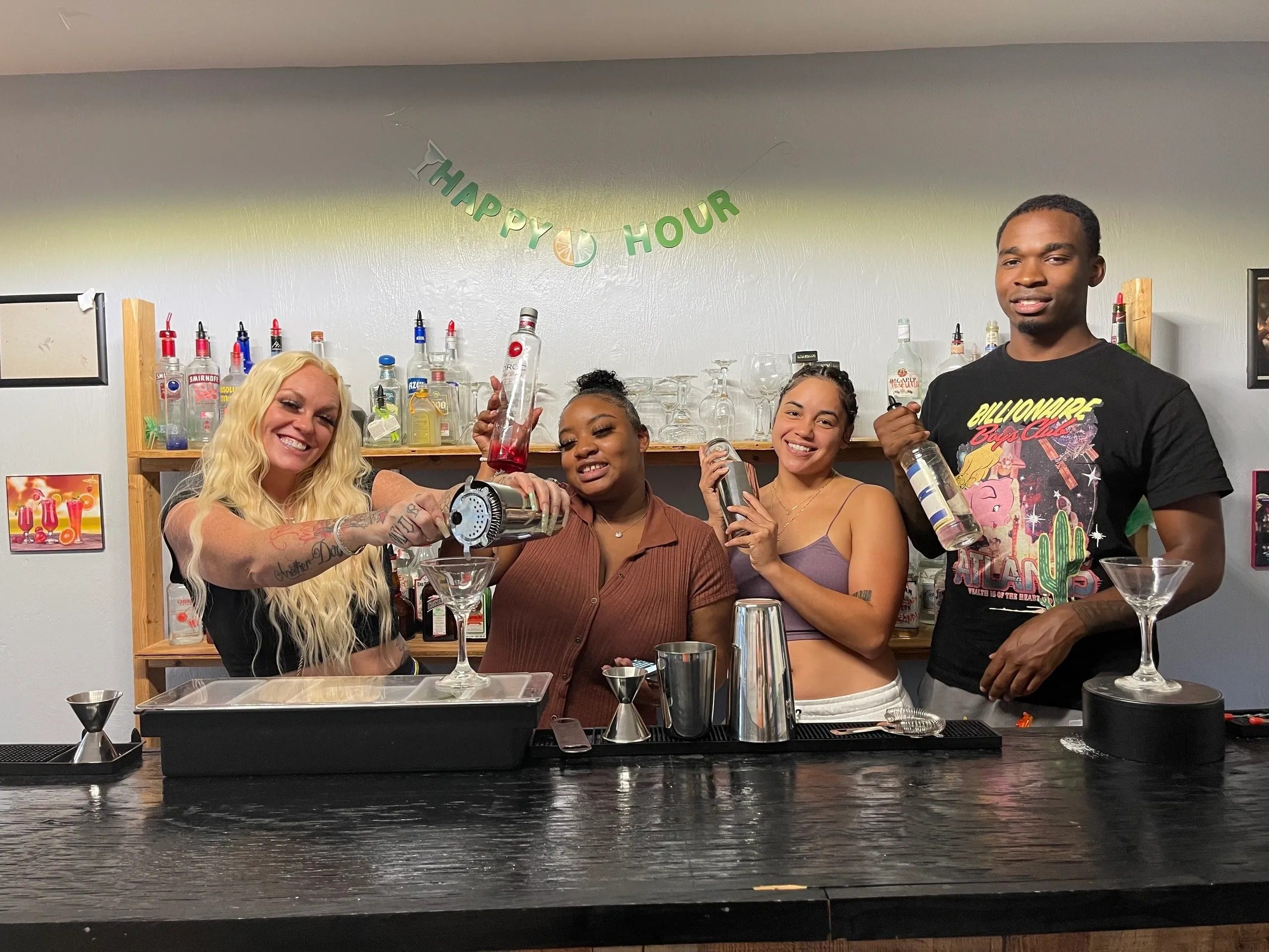 Bartending training in Savannah Georgia with cocktails and bar tools