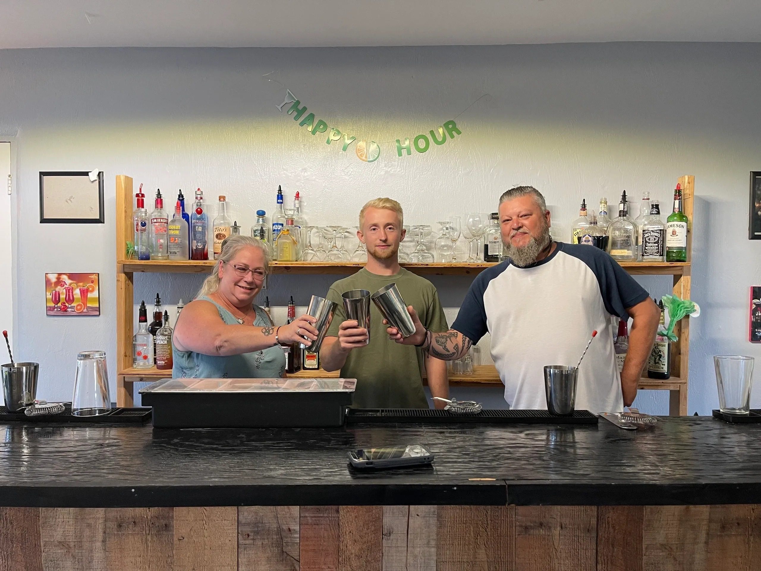 Instructor teaching bartending techniques in Savannah Georgia
