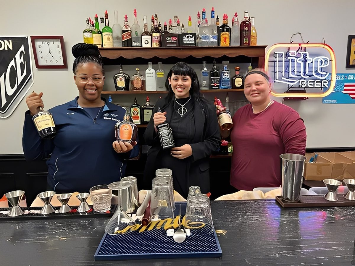 Savannah Georgia bartending certification course classroom